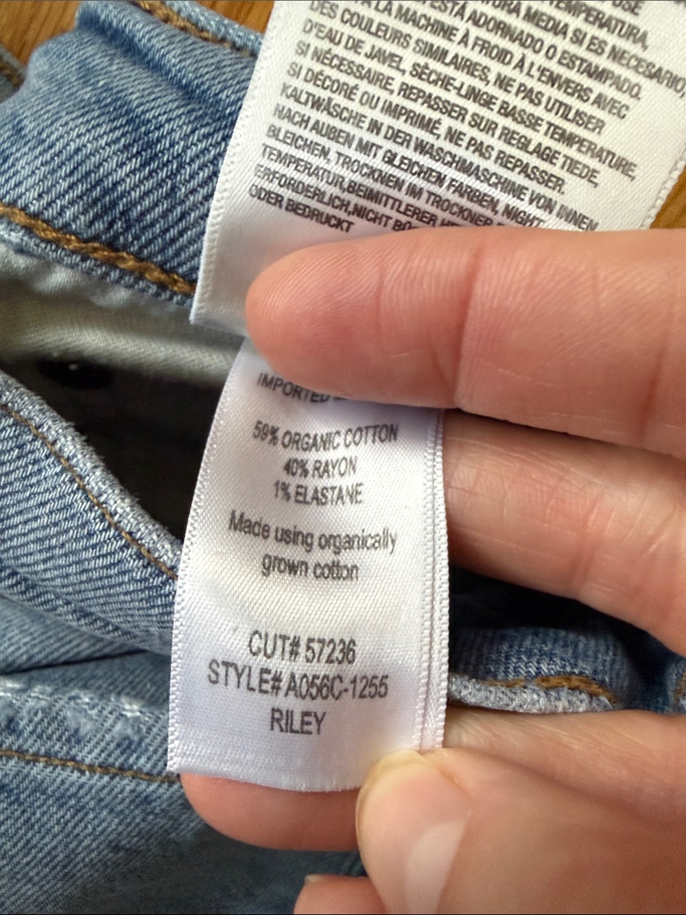 Agolde Riley High Rise Straight Crop Jeans - Picture 5 of 5